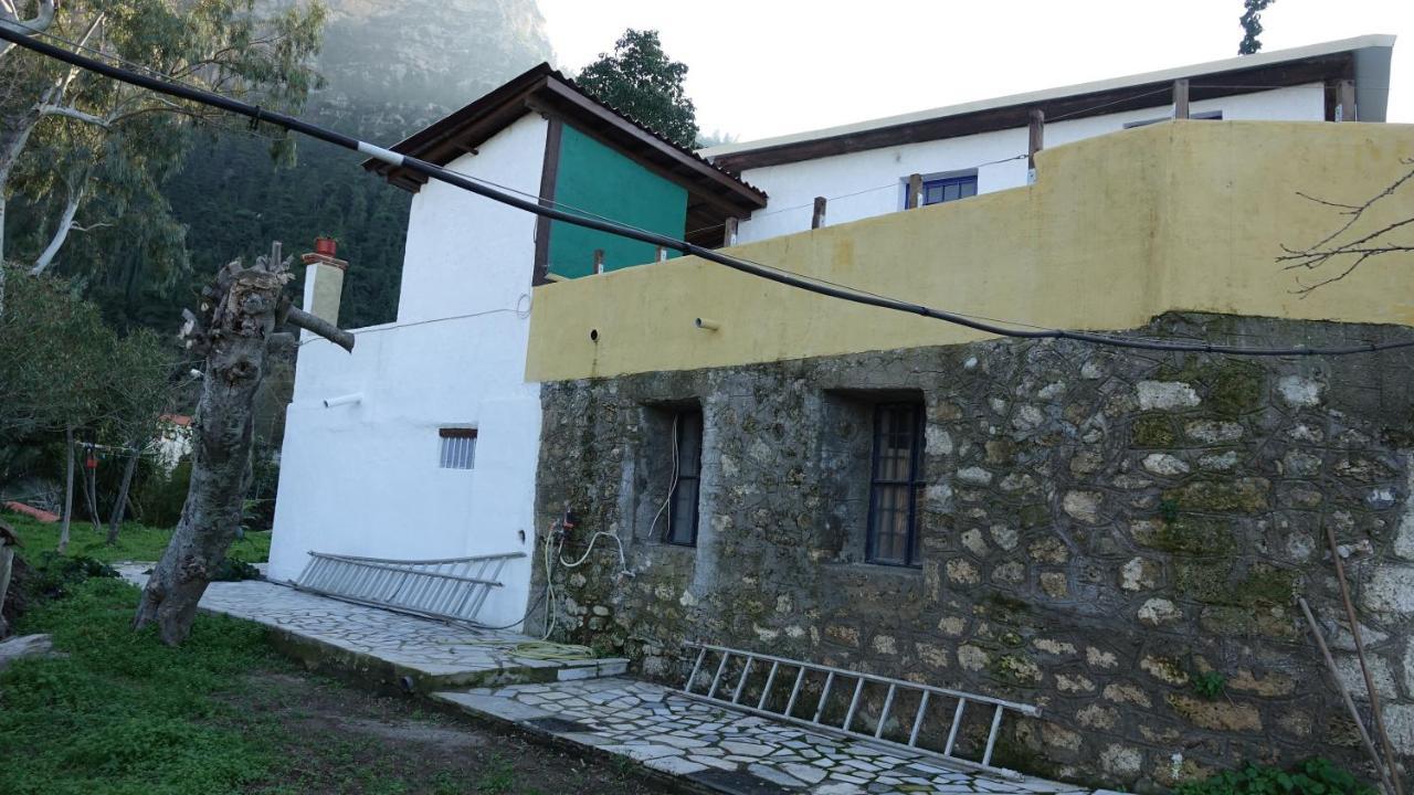 The Old Olive Mill House Villa Aegae Exterior photo
